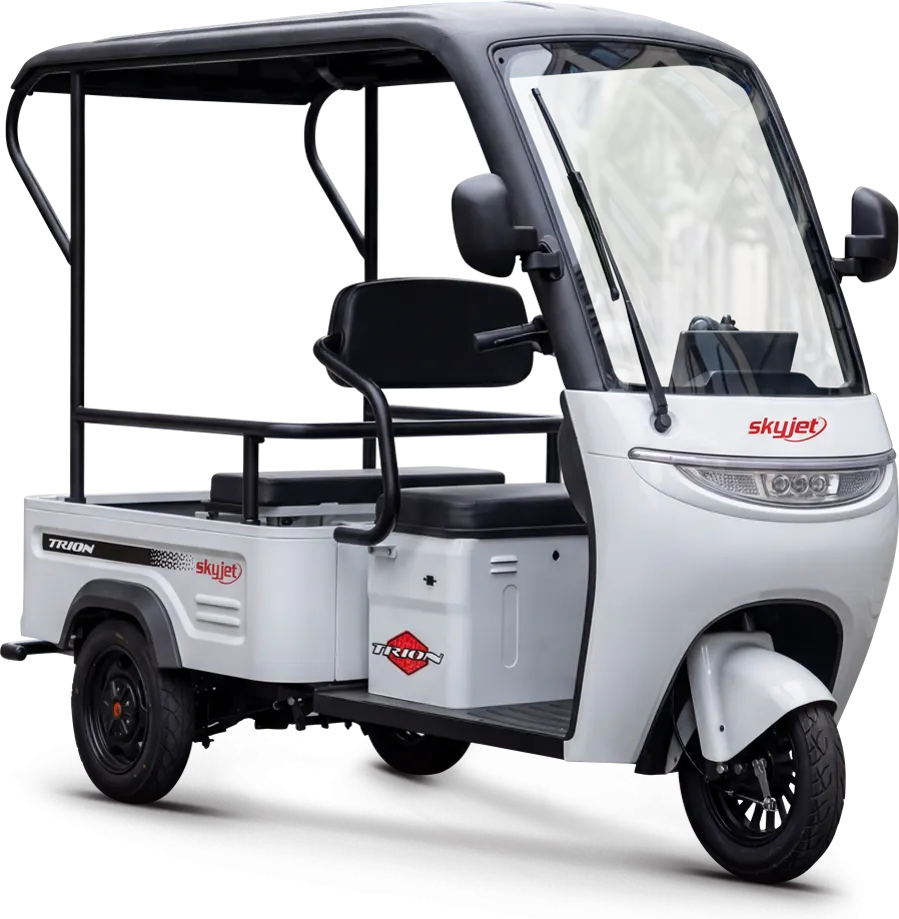 Skyjet Trion elektrikli üç tekerlekli araç, yandan görünüm